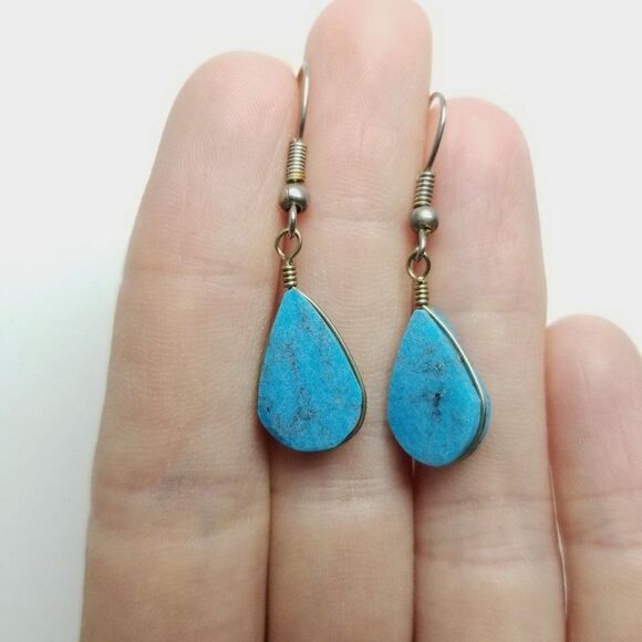 Vintage Blue Wire Wraped Drop Shape Dangle Earrings, Minimal Lightweight - Picture 5 of 5